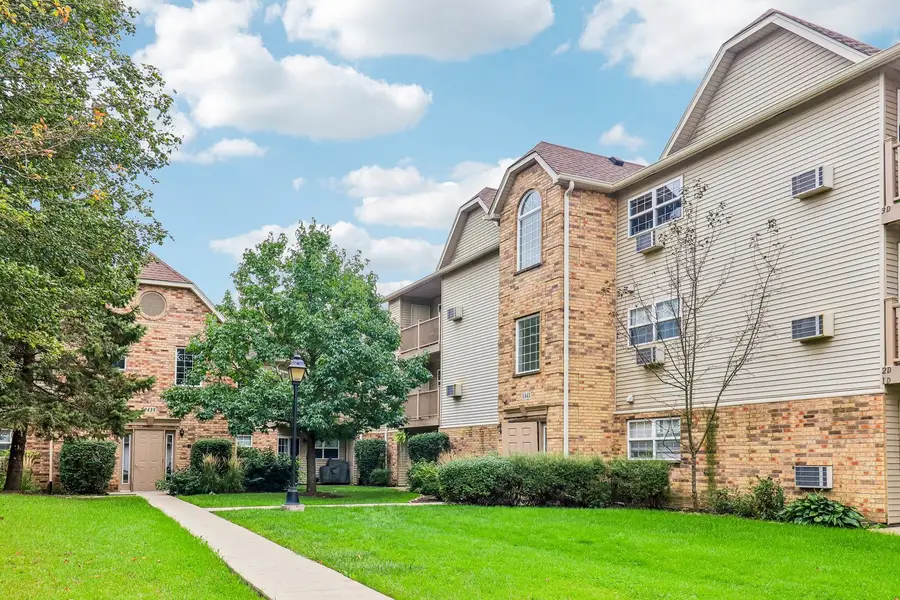 1443 Spring Brook Court #2A, Round Lake Beach, IL 60073 - #2