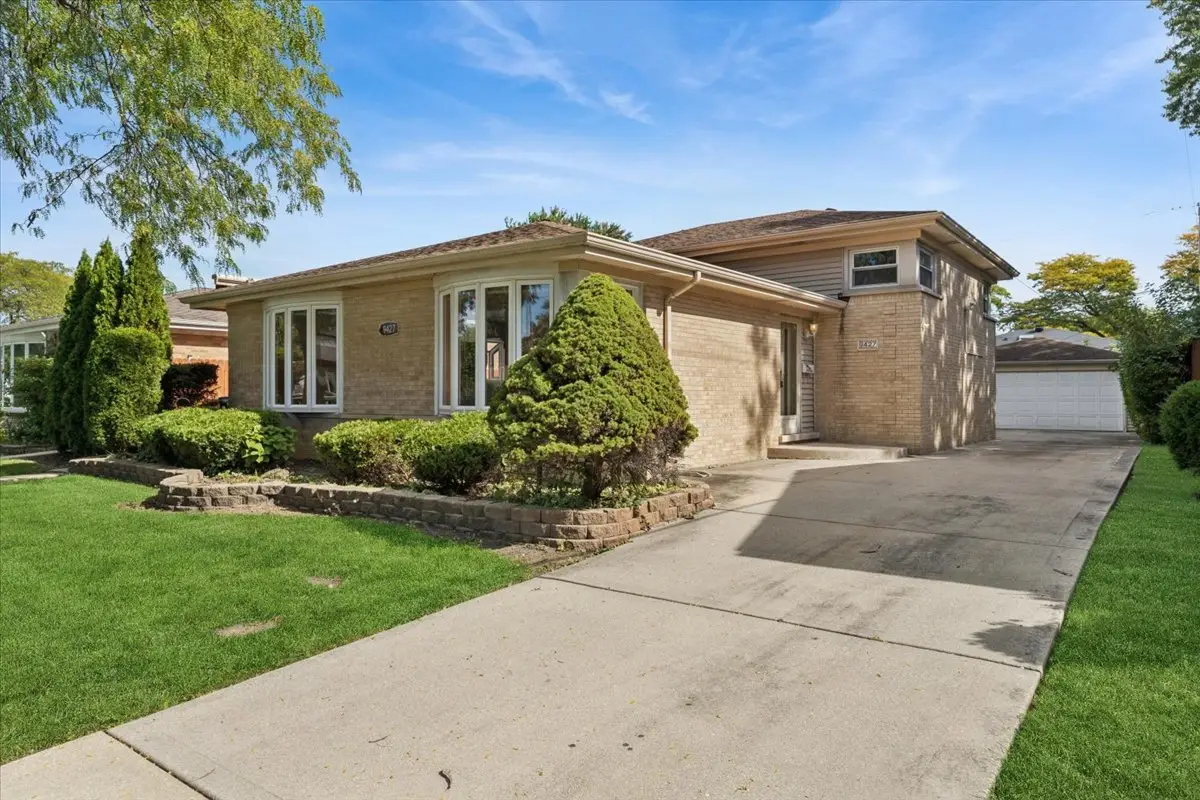 9427 Merrill Avenue, Morton Grove, IL 60053 - #1