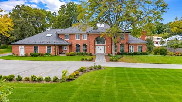 711 W Old Elm Road, Lake Forest, IL 60045