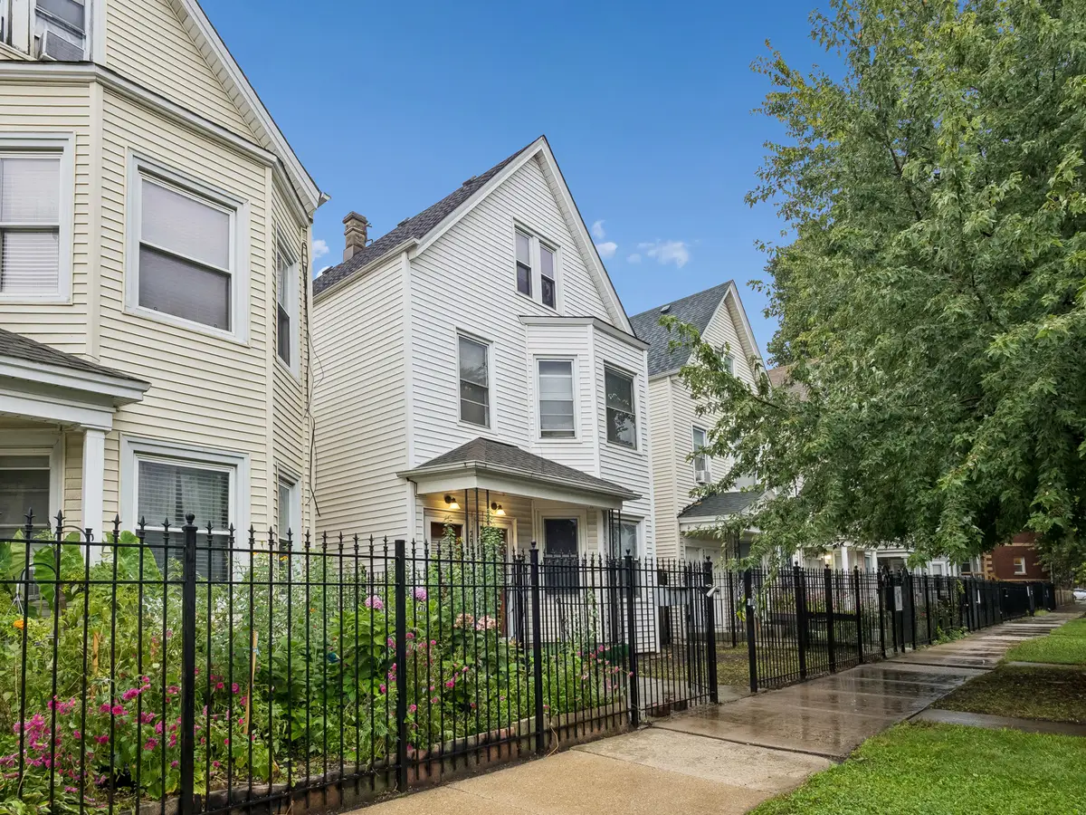 2953 N Hamlin Avenue, Chicago, IL 60618 - #1