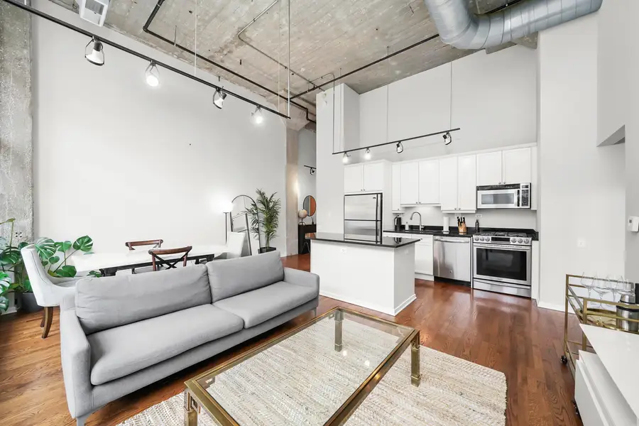 900 N Kingsbury Street #971, Chicago, IL 60610 - #2
