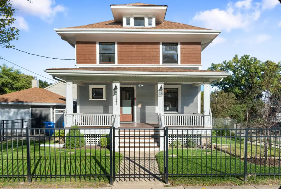 122 S 5th Street, Saint Charles, IL 60174 - #2
