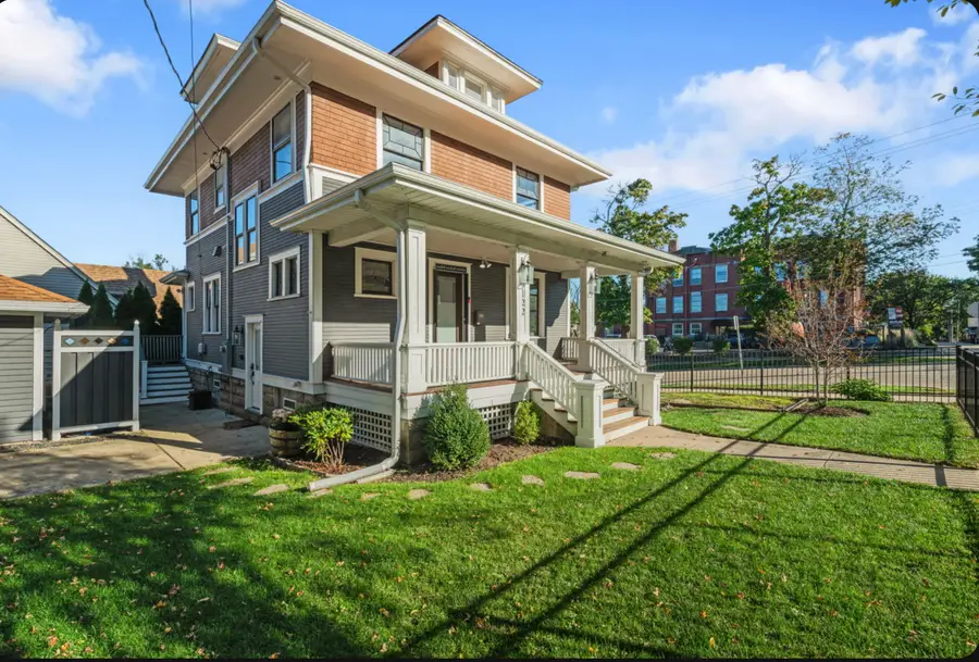 122 S 5th Street, Saint Charles, IL 60174 - #3