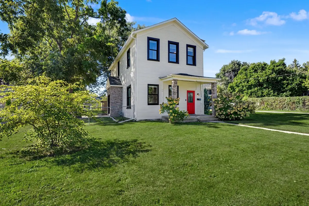 158 S Sycamore Street, El Paso, IL 61738 - #1