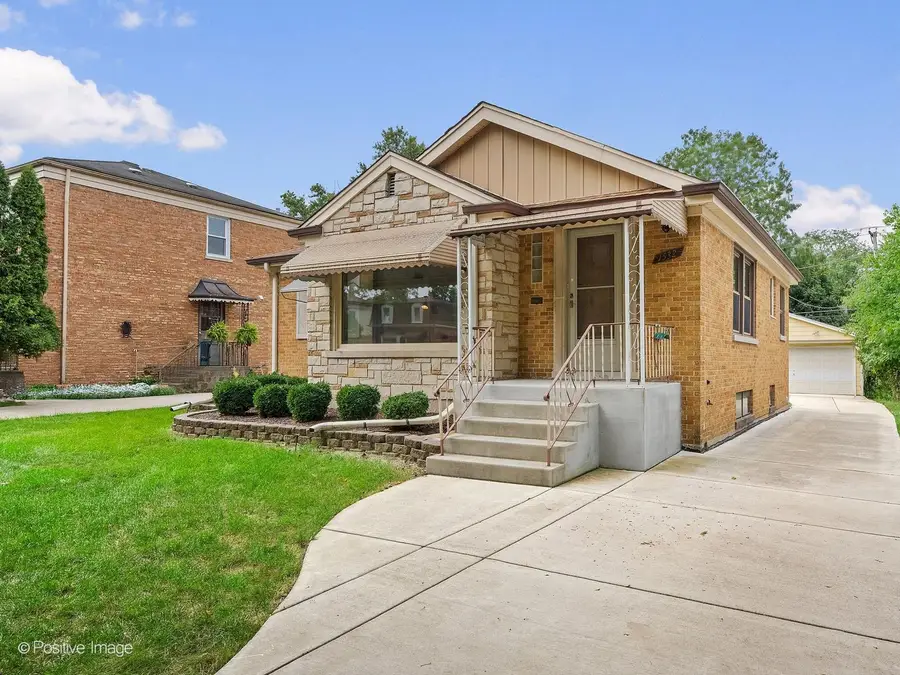 1532 Cleveland Avenue, La Grange Park, IL 60526 - #2