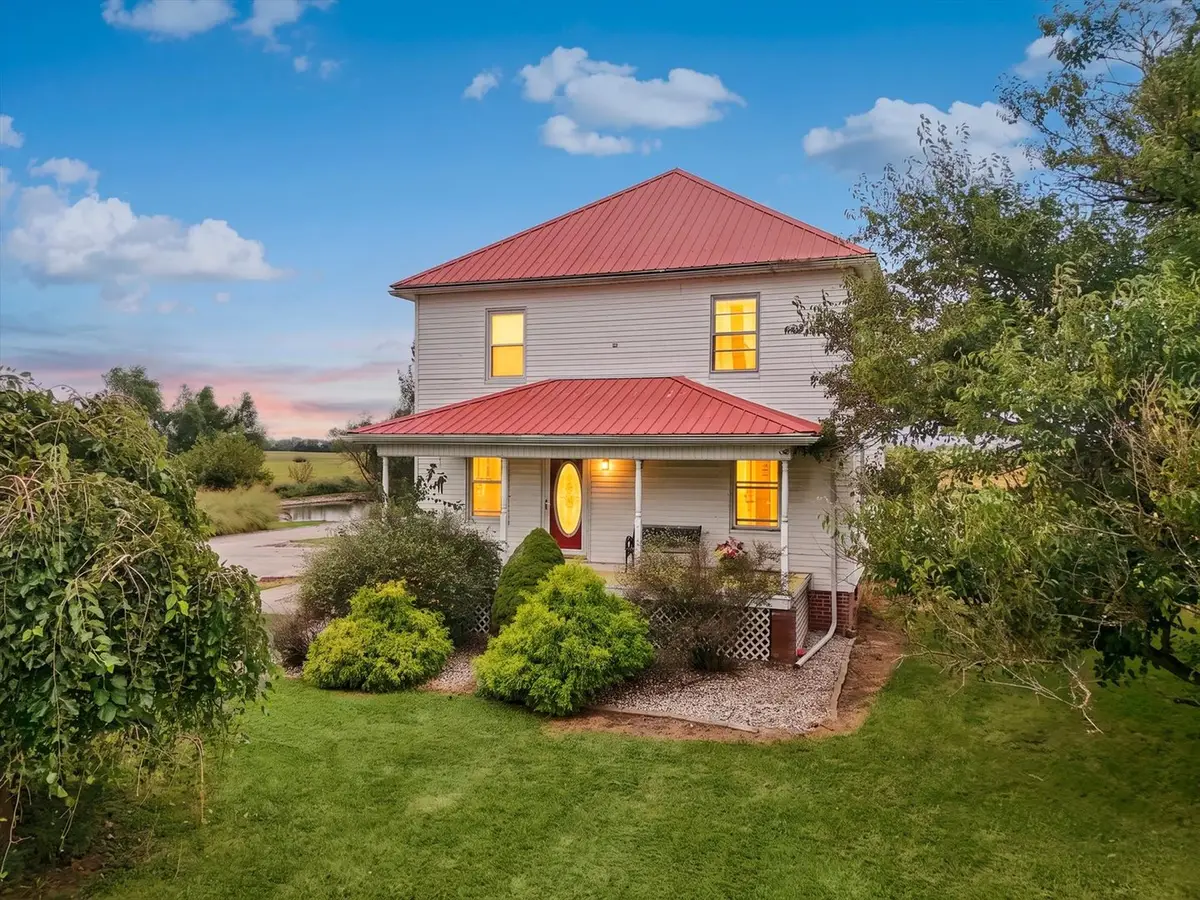 535 E 200 North Road, Loda, IL 60948 - #1