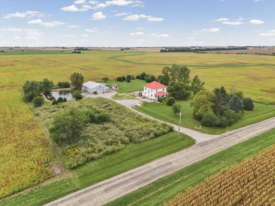 535 E 200 North Road, Loda, IL 60948 - #2