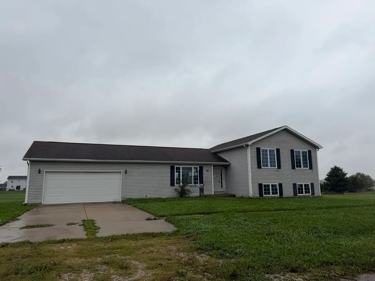 501 Travis Drive, Carlock, IL 61725 - #1
