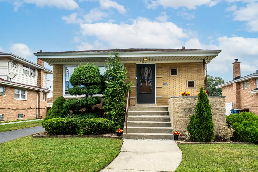 9305 Major Avenue, Oak Lawn, IL 60453 - #2