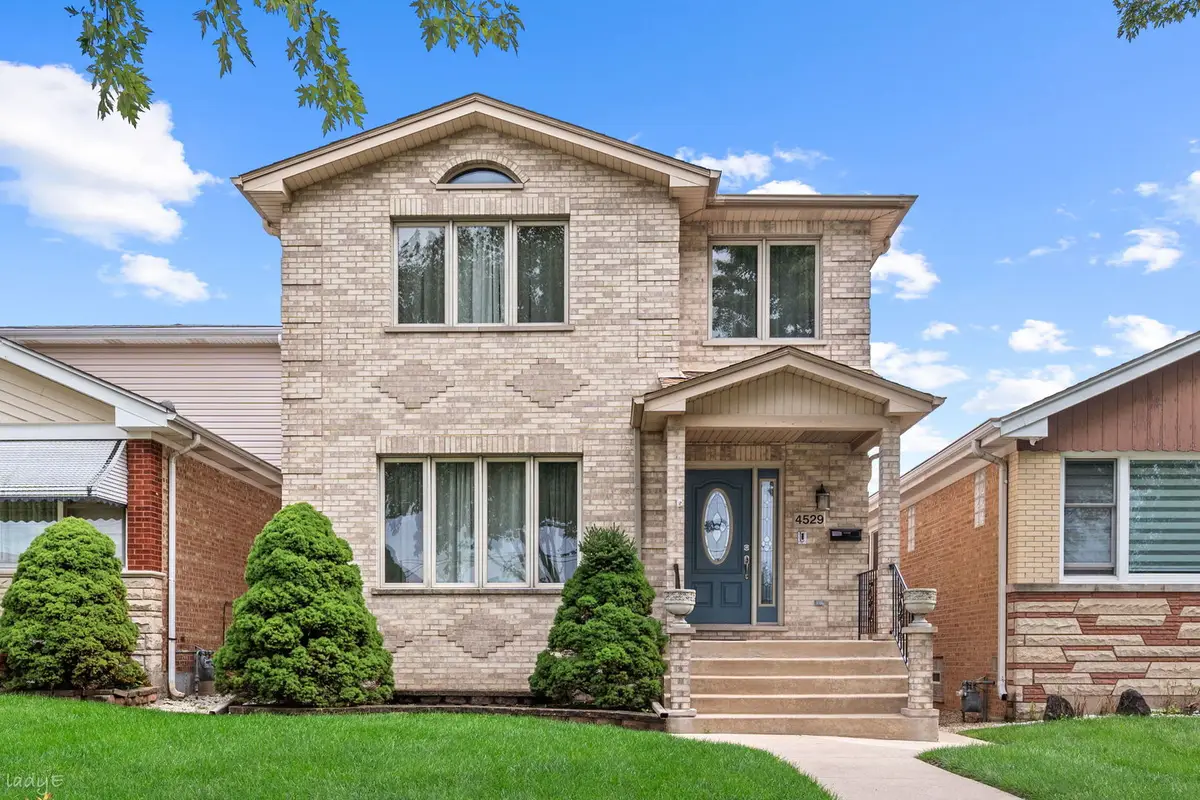 4529 N Sayre Avenue, Harwood Heights, IL 60706 - #1