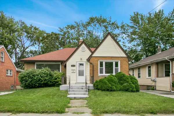 14741 Riverside Drive, South Holland, IL 60473