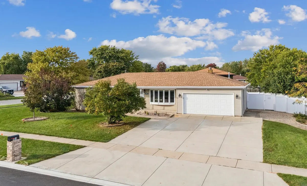 901 E Illinois Highway, New Lenox, IL 60451 - #1
