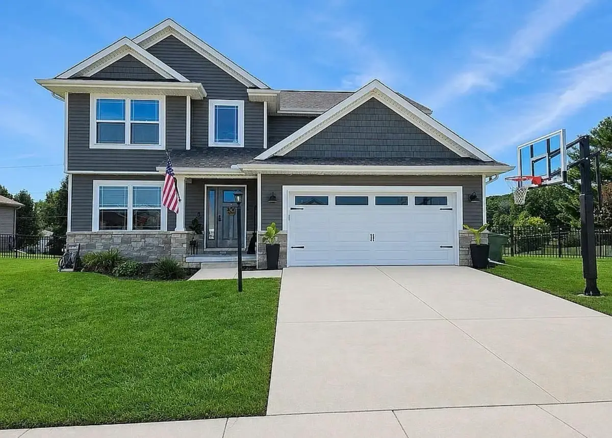 705 Red Bud Drive, Mahomet, IL 61853 - #1