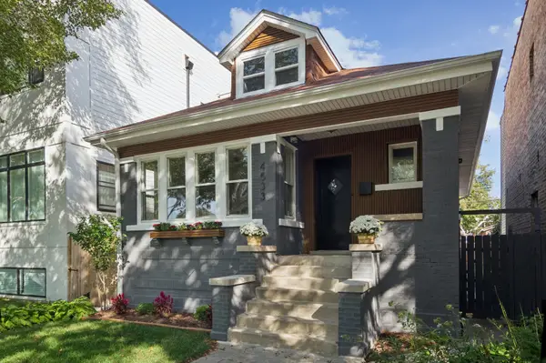 4533 N Karlov Avenue, Chicago, IL 60630