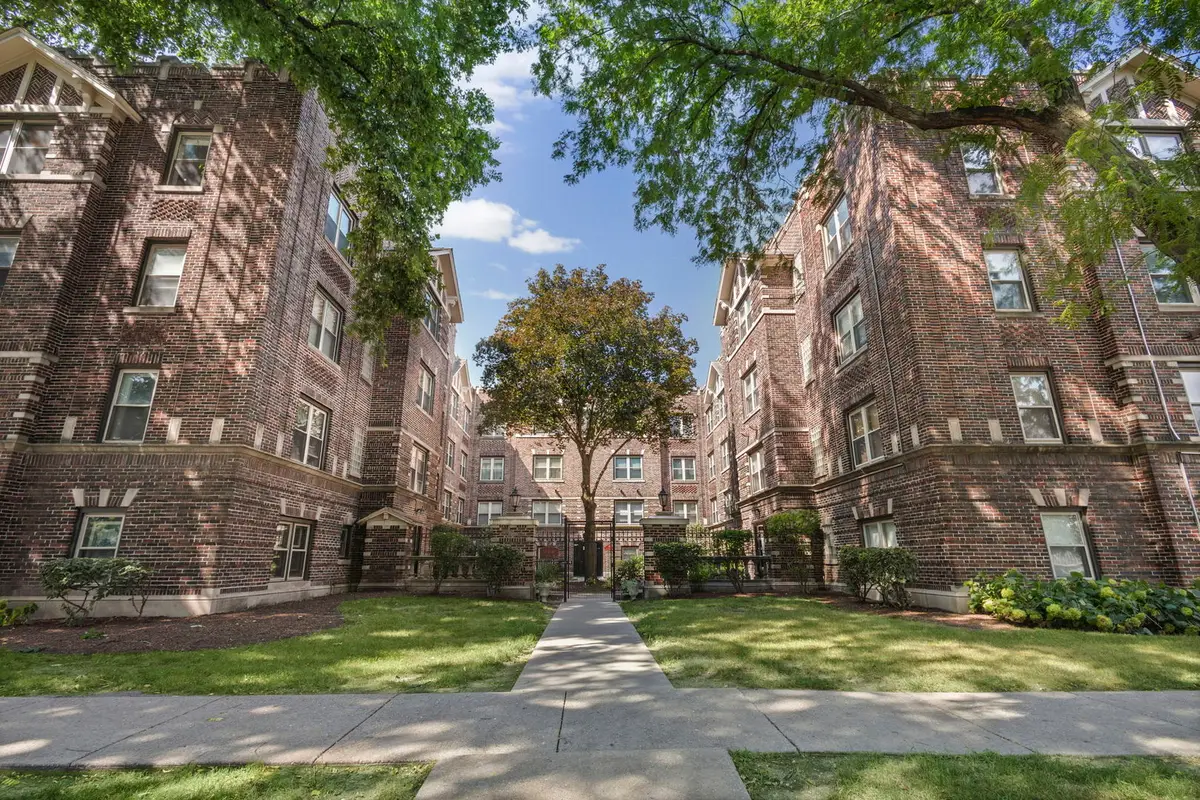 34 S 6th Avenue #2K, La Grange, IL 60525 - #1