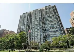 3200 N Lake Shore Drive #410, Chicago, IL 60657 - #1