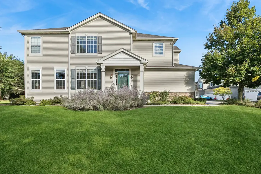 621 S Jade Lane, Round Lake, IL 60073 - #2