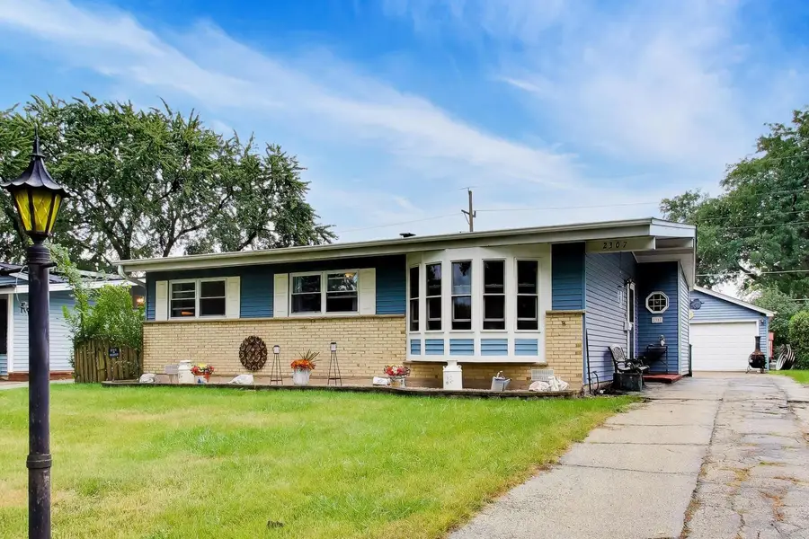 2307 Fulle Street, Rolling Meadows, IL 60008 - #2