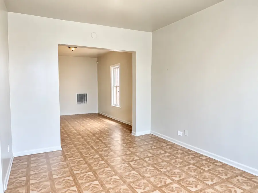 909 N Homan Avenue, Chicago, IL 60651 - #3