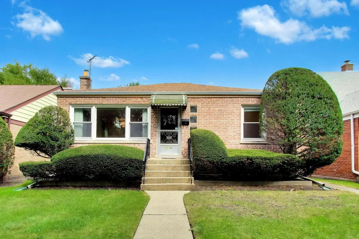 5228 Davis Street, Skokie, IL 60077 - #1