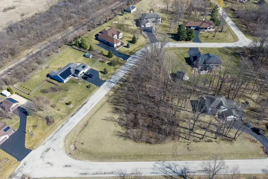 302 Kurt Lane, Kirkland, IL 60146 - #2