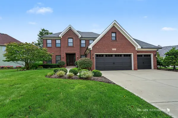 2508 Stonehenge Drive, Aurora, IL 60502