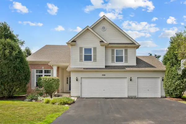 2519 Crestview Drive, Aurora, IL 60502