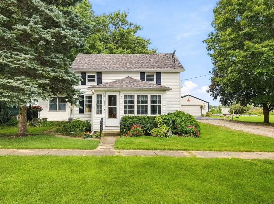 306 N Canal Street, Newark, IL 60541 - #2
