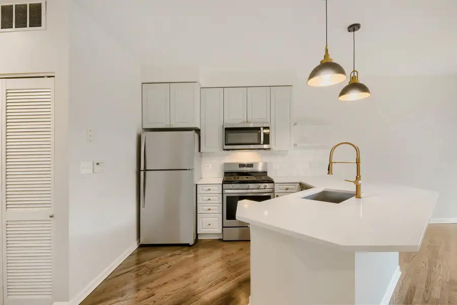 1357 W Fullerton Avenue #B, Chicago, IL 60614 - #3