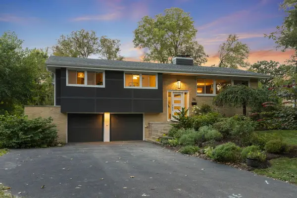 36 Golden Larch Court, Naperville, IL 60540