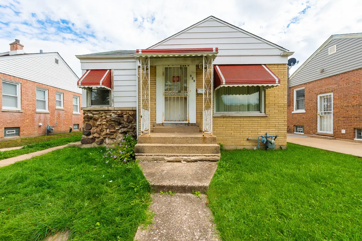 529 49th Avenue, Bellwood, IL 60104 - #1