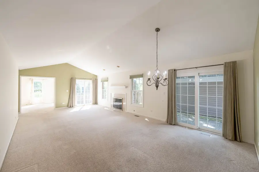 530 Park Barrington Way, Barrington, IL 60010 - #2