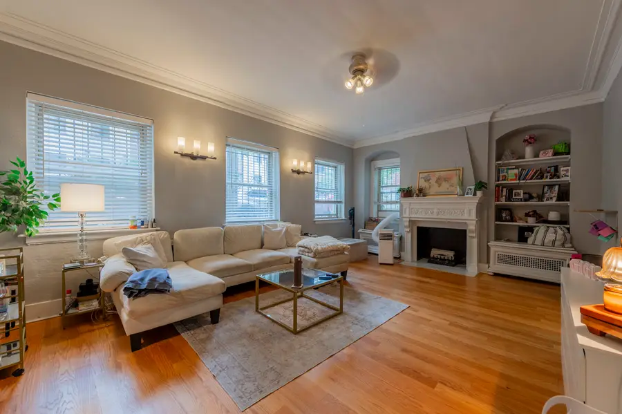 2730 N Pine Grove Avenue, Chicago, IL 60614 - #2