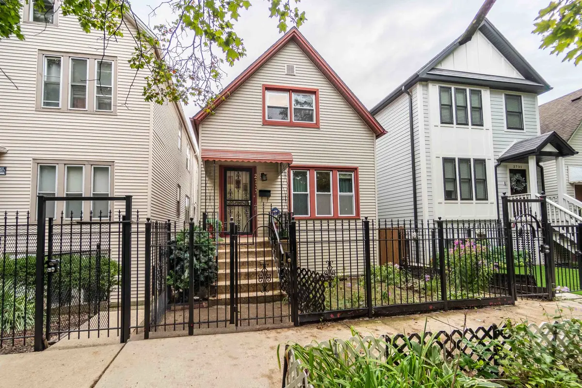 2733 N Artesian Avenue, Chicago, IL 60647 - #1