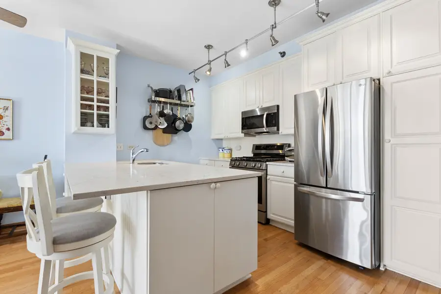 330 N Jefferson Street #1206, Chicago, IL 60661 - #2