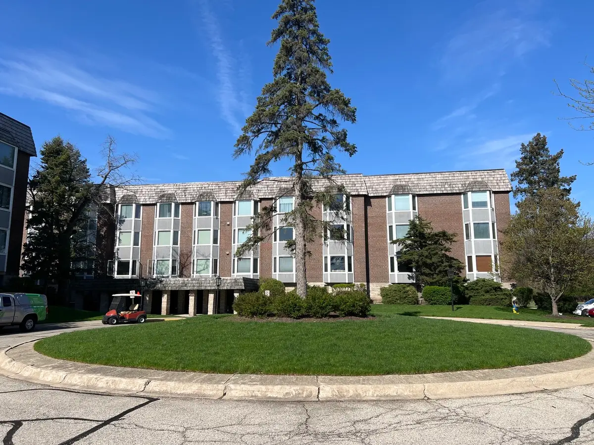 2600 Windsor Mall #2E, Park Ridge, IL 60068 - #1