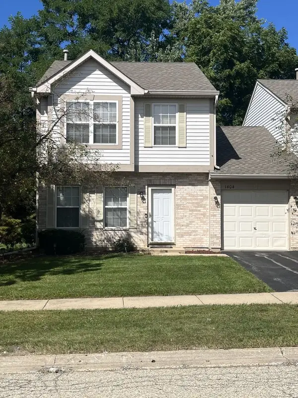 1404 W Split Oak Circle, Round Lake Beach, IL 60073