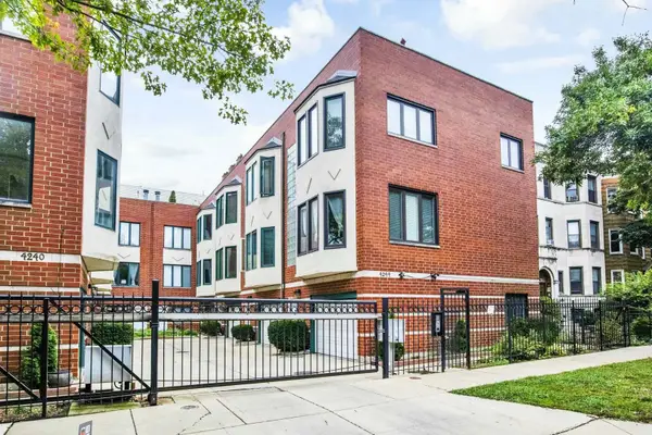 4240 N Kenmore Avenue #3N, Chicago, IL 60613