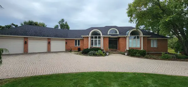 24919 W Townline Road, Grayslake, IL 60030