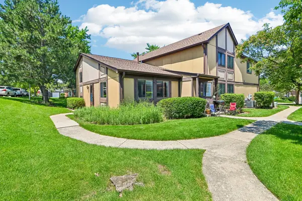 1298 Inverrary Lane, Palatine, IL 60074