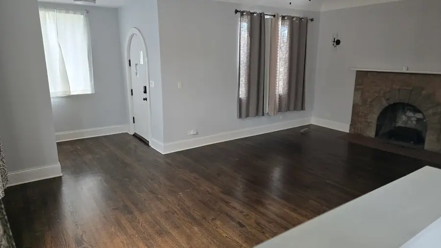 7951 S Blackstone Avenue, Chicago, IL 60619 - #2