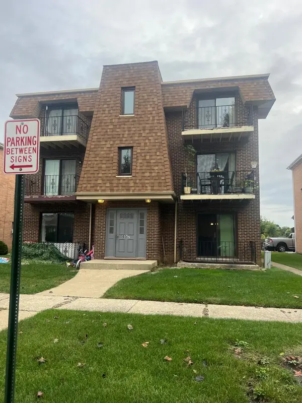 6047 Marshall Avenue #302E, Chicago Ridge, IL 60415