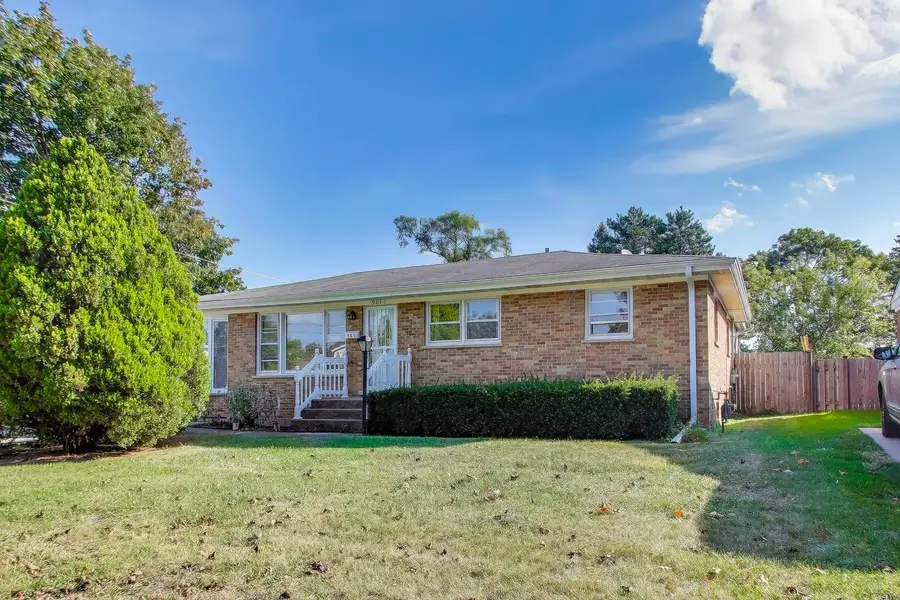 901 S Can Dota Avenue, Mount Prospect, IL 60056 - #2