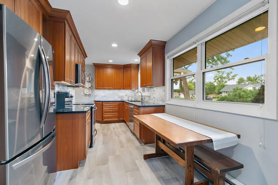443 Glendale Road, Roselle, IL 60172 - #2