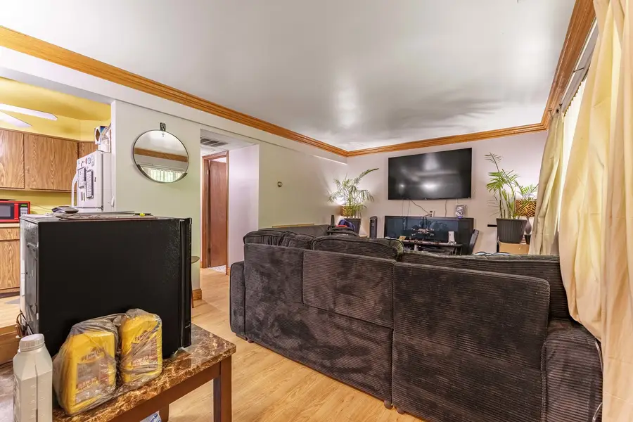6400 27th Street #201, Berwyn, IL 60402 - #3