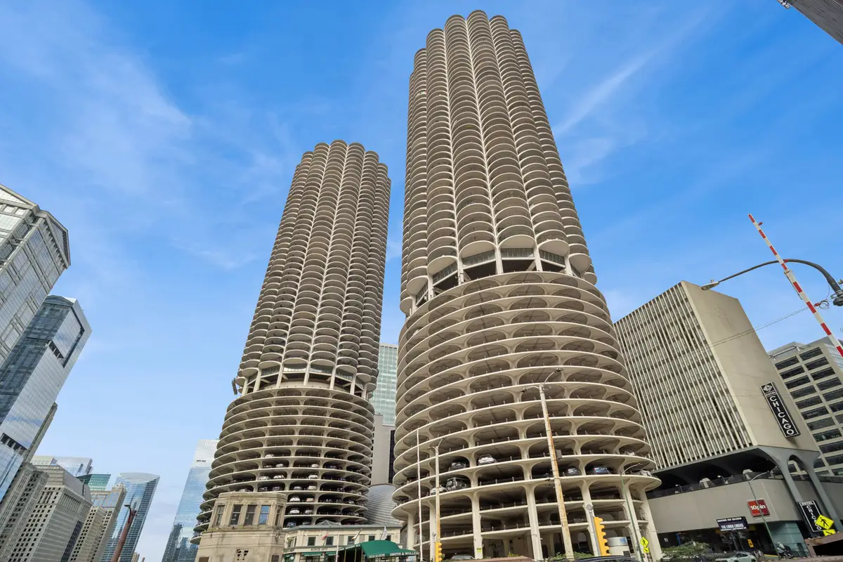 300 N State Street #5504, Chicago, IL 60654 - #1