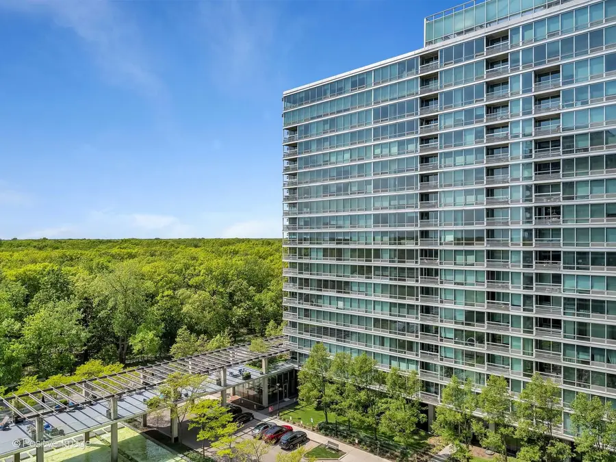 9715 Woods Drive #402, Skokie, IL 60077 - #2