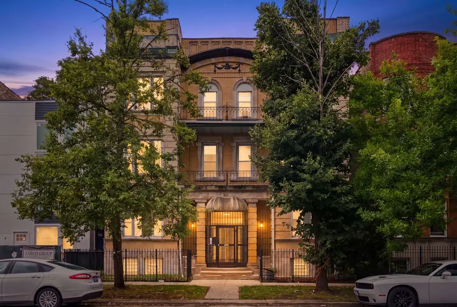 5618 S Prairie Avenue #2, Chicago, IL 60637 - #2