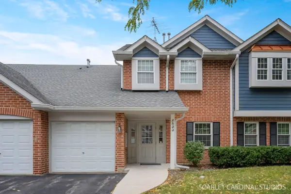 2522 Charleston Drive #2, Schaumburg, IL 60193