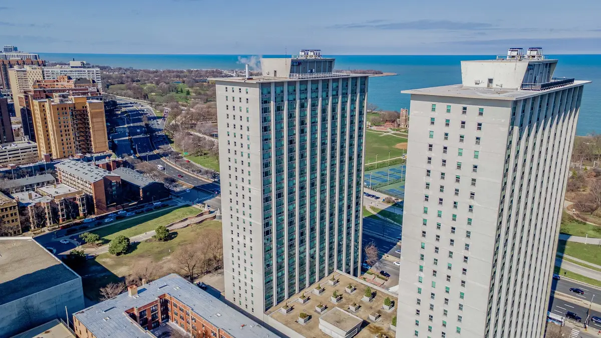 3600 N Lake Shore Drive #907, Chicago, IL 60613 - #1
